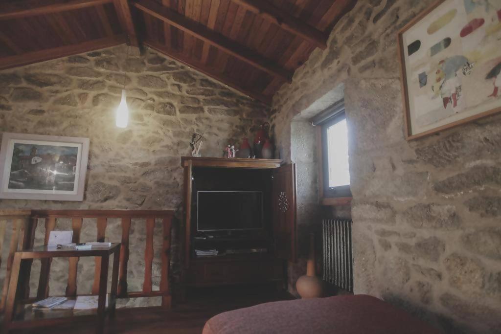 Casa De Afora Casa Con Piscina Y Jacuzzi Privados Pensionat Santiago de Compostela Eksteriør billede