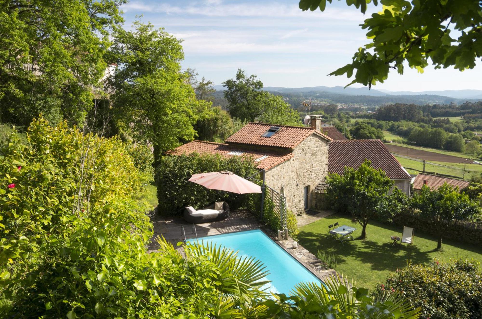 Casa De Afora Casa Con Piscina Y Jacuzzi Privados Pensionat Santiago de Compostela Eksteriør billede